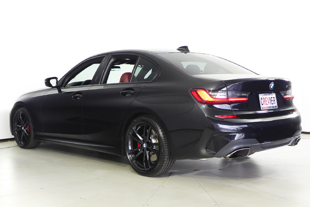 Used 2022 BMW M340i RWD image 9