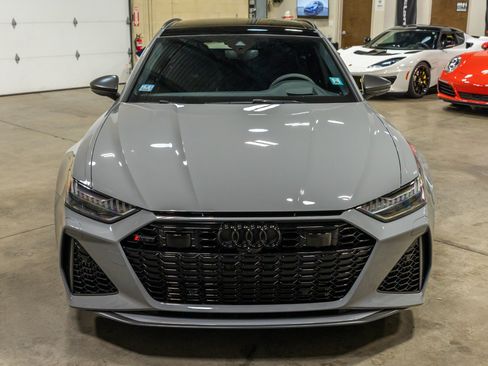 Used 2024 Audi RS 6 performance AWD/4WD image 9