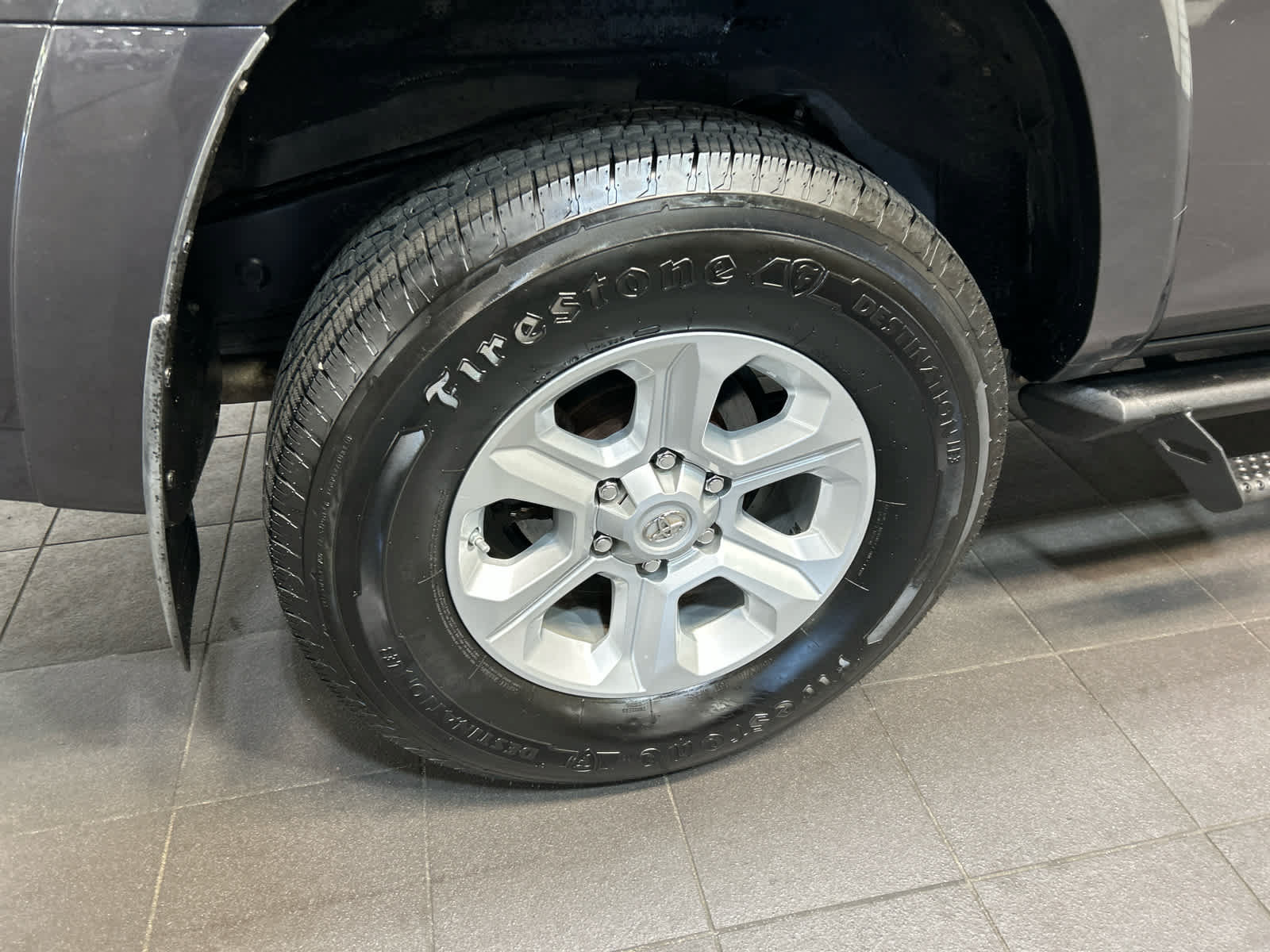 Used 2018 Toyota 4Runner SR5 Premium AWD/4WD image 9