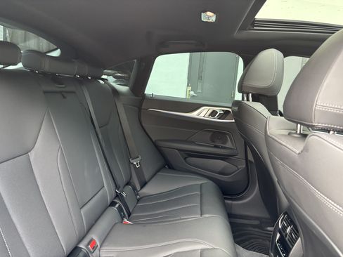 Used 2025 BMW i4 eDrive40 w/ Parking Assistance Package RWD image 30