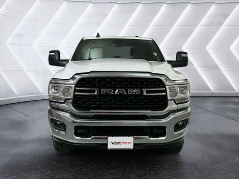 Used 2024 RAM 2500 Big Horn AWD/4WD image 2
