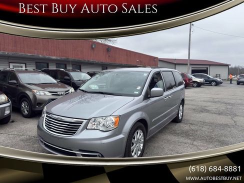 Used 2015 Chrysler Town & Country Touring w/ Driver Convenience Group image 1