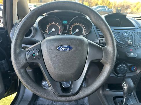 Used 2018 Ford Fiesta S image 22