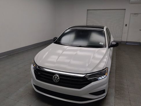 Used 2020 Volkswagen Jetta R-Line FWD image 15