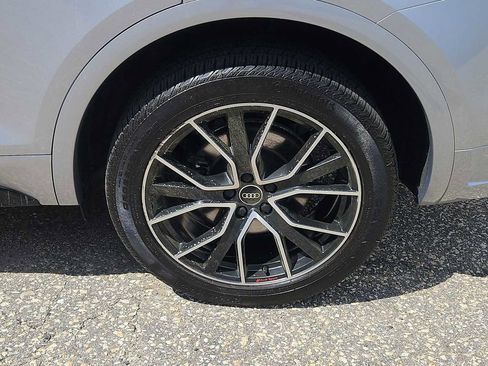 Certified 2023 Audi SQ5 Premium Plus AWD/4WD image 3