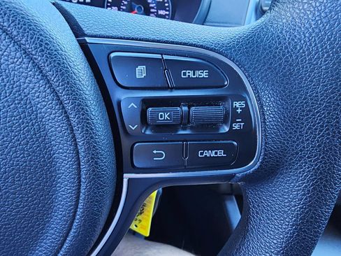 Used 2016 Kia Optima LX FWD image 31
