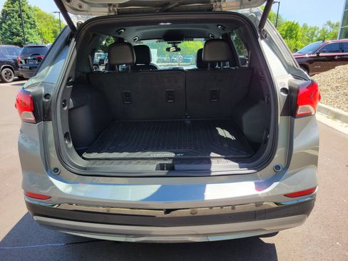 Used 2023 Chevrolet Equinox RS w/ RS Leather Package AWD/4WD image 25