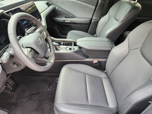 Used 2025 Lexus TX 350 AWD w/ Technology Package image 14