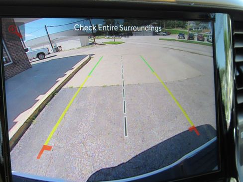 Used 2024 RAM 2500 Laramie w/ Safety Group AWD/4WD image 27