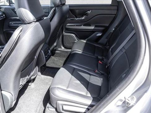 Used 2022 Lincoln Corsair AWD w/ Premium Package image 22