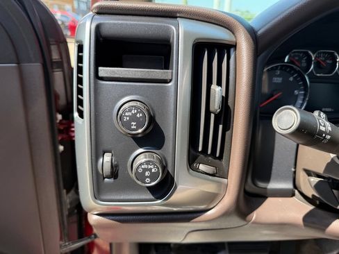 Used 2014 Chevrolet Silverado 1500 LT w/ LT Convenience Package AWD/4WD image 24