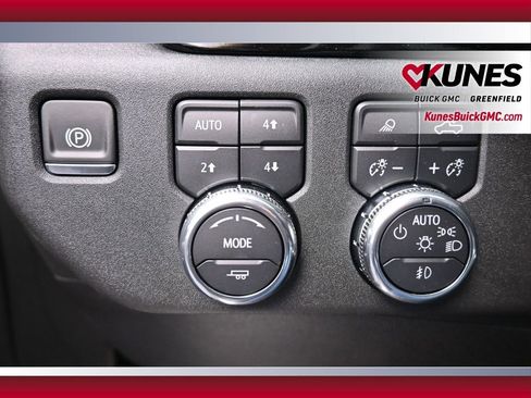 New 2026 GMC Sierra 1500 Elevation w/ Elevation Premium Package image 29