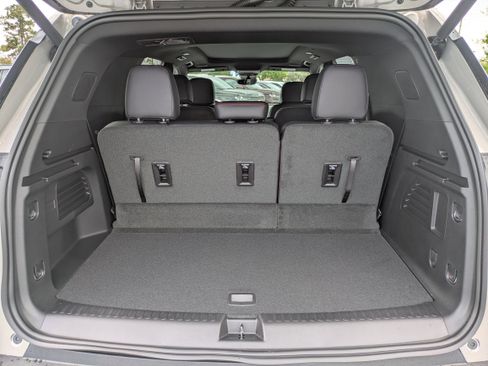 New 2026 Chevrolet Traverse Z71 image 7