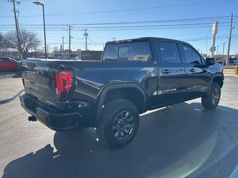 Used 2025 GMC Sierra 1500 AT4X image 6