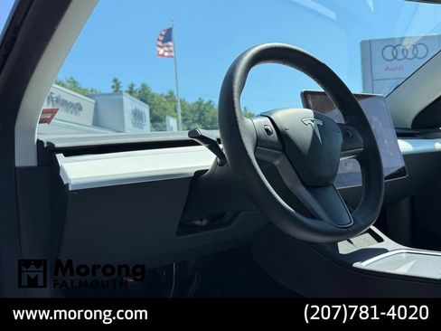 Used 2023 Tesla Model Y Long Range AWD/4WD image 26