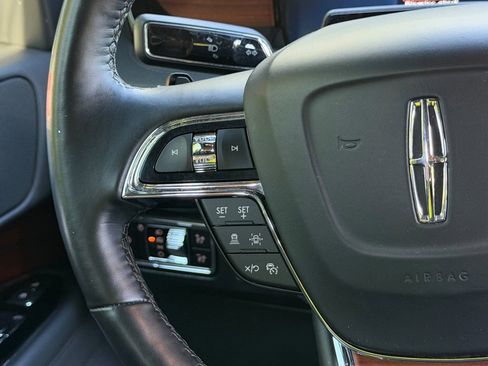 Certified 2024 Lincoln Navigator L Reserve AWD/4WD image 26