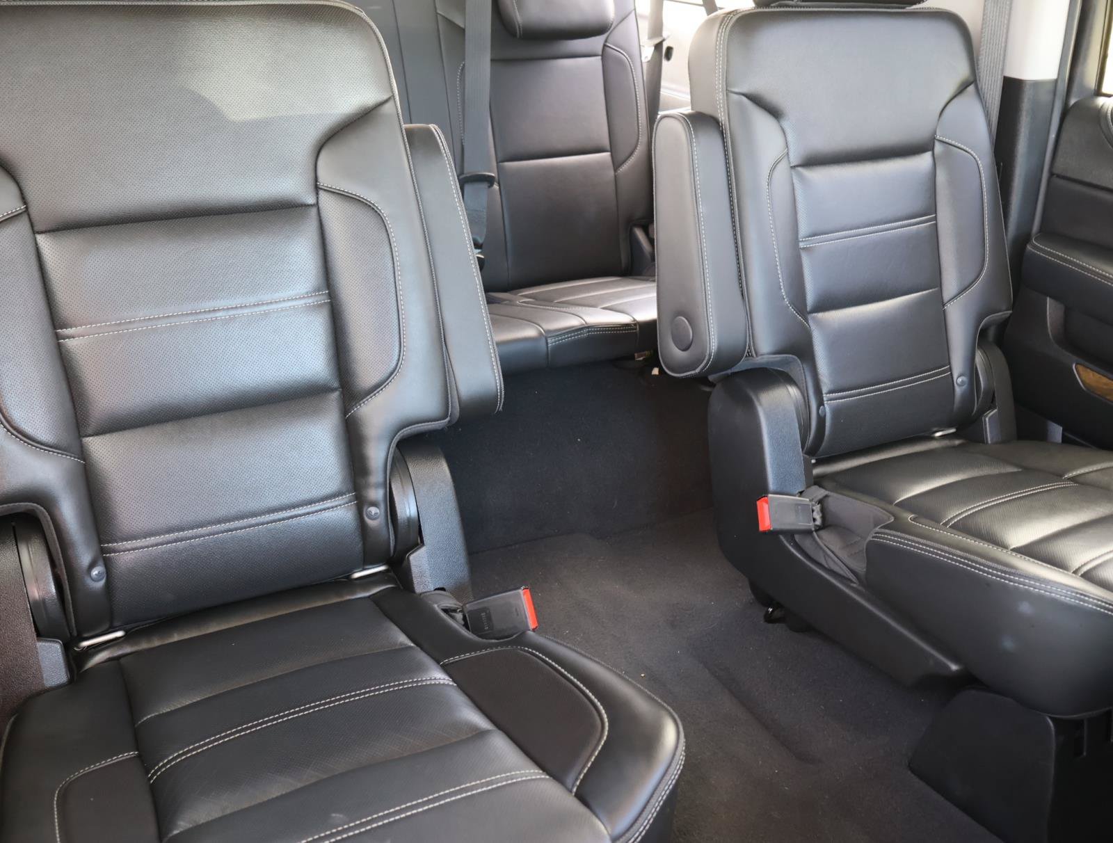 Used 2019 GMC Yukon XL Denali w/ Open Road Package RWD image 22