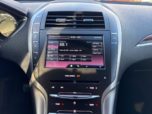Used 2015 Lincoln MKZ w/ Equipment Group 101A Select FWD image 23