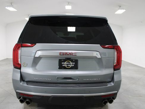 Used 2024 GMC Yukon Denali w/ Denali Reserve Package AWD/4WD image 8