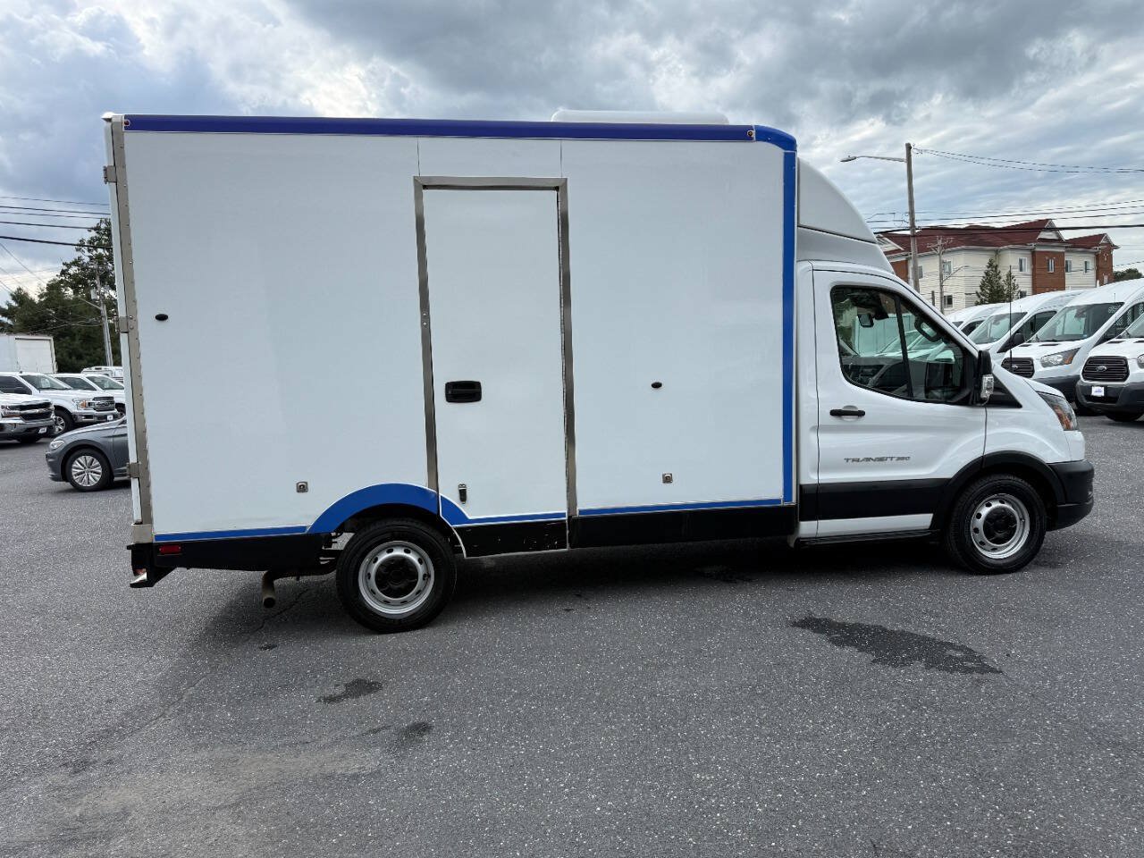 Used 2022 Ford Transit 350 w/ Upfitter Package RWD image 39