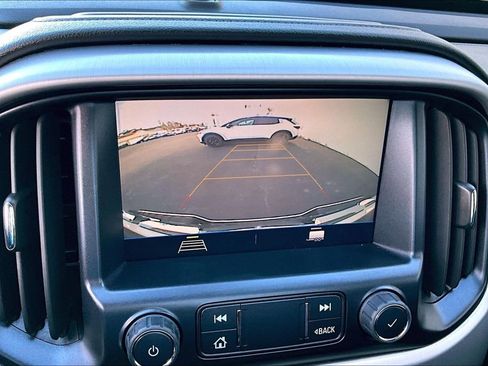 Used 2022 GMC Canyon Elevation w/ Trailering Package image 10