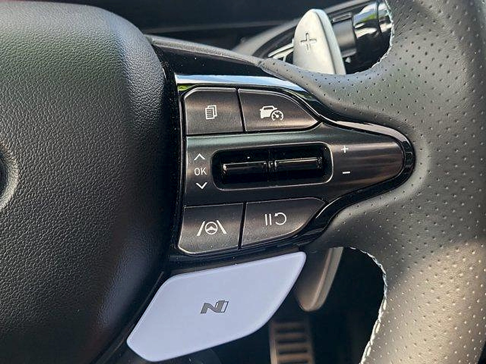 Used 2023 Hyundai Elantra N FWD image 25