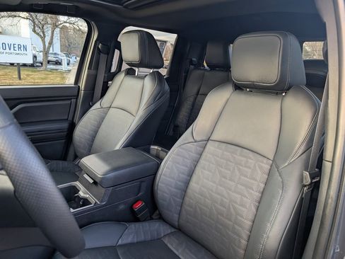 Used 2024 Toyota Tacoma TRD Off-Road image 20