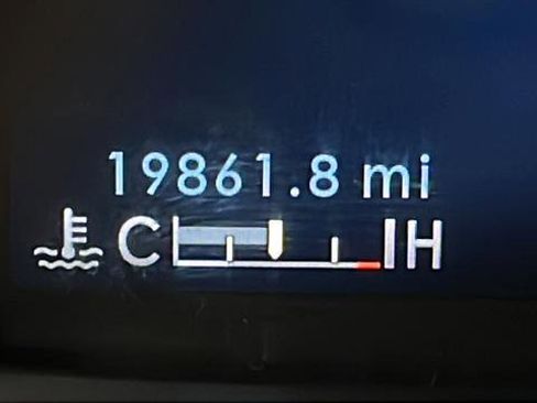 Used 2024 Lincoln Corsair AWD image 27