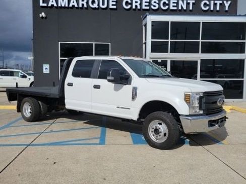 Used 2019 Ford F350 XL w/ Power Equipment Group AWD/4WD image 1