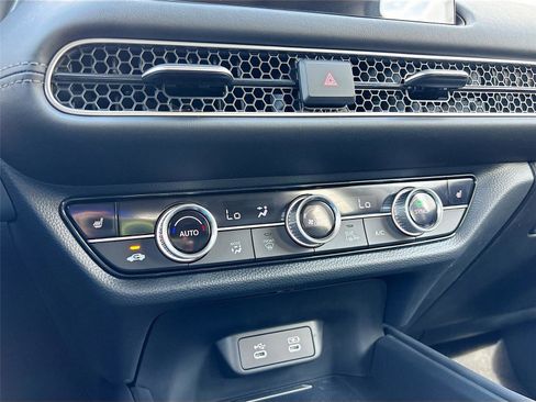 New 2026 Honda HR-V EX-L image 17