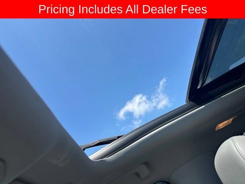 Used 2026 Toyota Highlander Platinum AWD/4WD image 10
