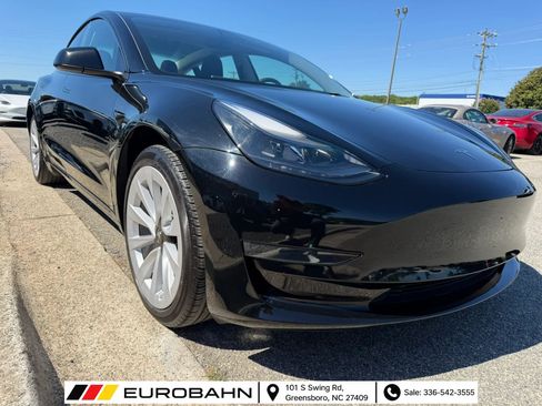 Used 2023 Tesla Model 3 Standard Range RWD image 29