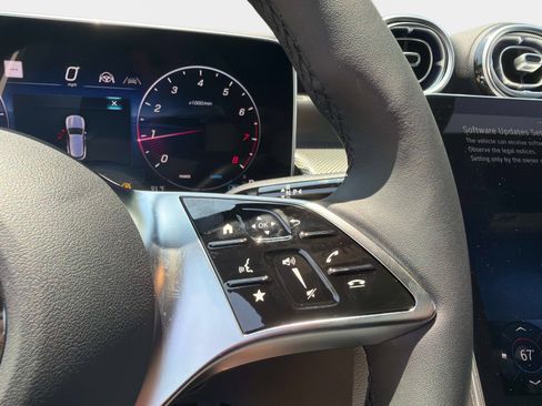 New 2026 Mercedes-Benz GLC 300 image 25
