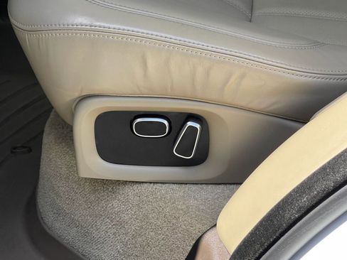 Used 2014 Land Rover Range Rover Supercharged image 20