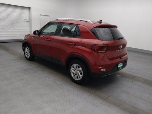 Used 2020 Hyundai Venue SEL FWD image 3