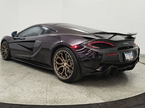 Used 2017 McLaren 570S RWD image 3
