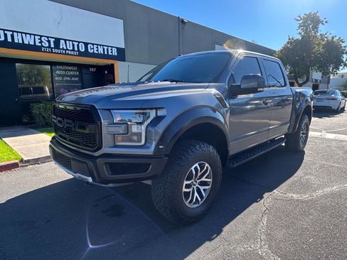 Used 2017 Ford F150 Raptor w/ Equipment Group 802A Luxury image 2