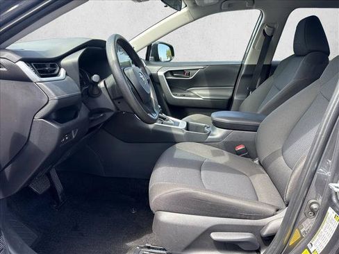Certified 2025 Toyota RAV4 LE FWD image 10