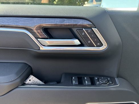 New 2026 Chevrolet Silverado 1500 LTZ w/ LTZ Premium Package image 16