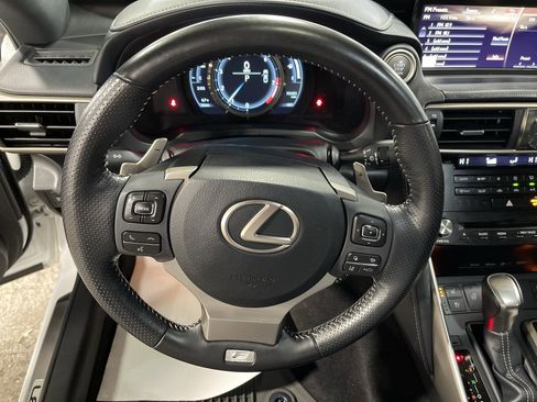 Used 2018 Lexus IS 300 F Sport image 16