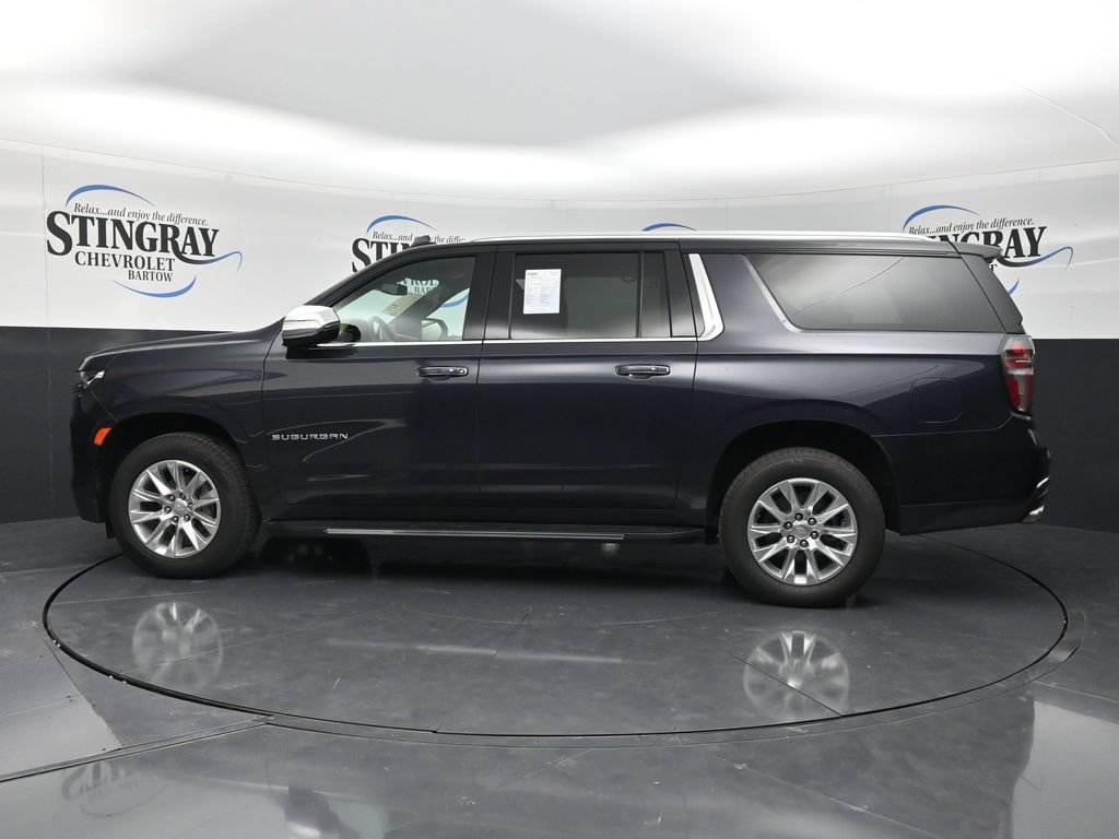 Used 2024 Chevrolet Suburban Premier RWD image 5