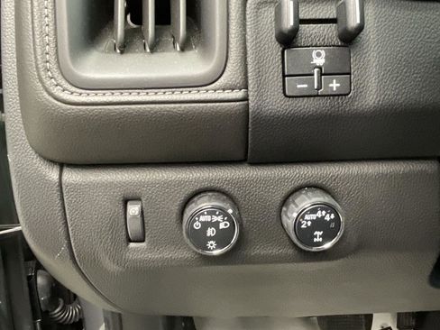 Used 2022 GMC Canyon Elevation image 28