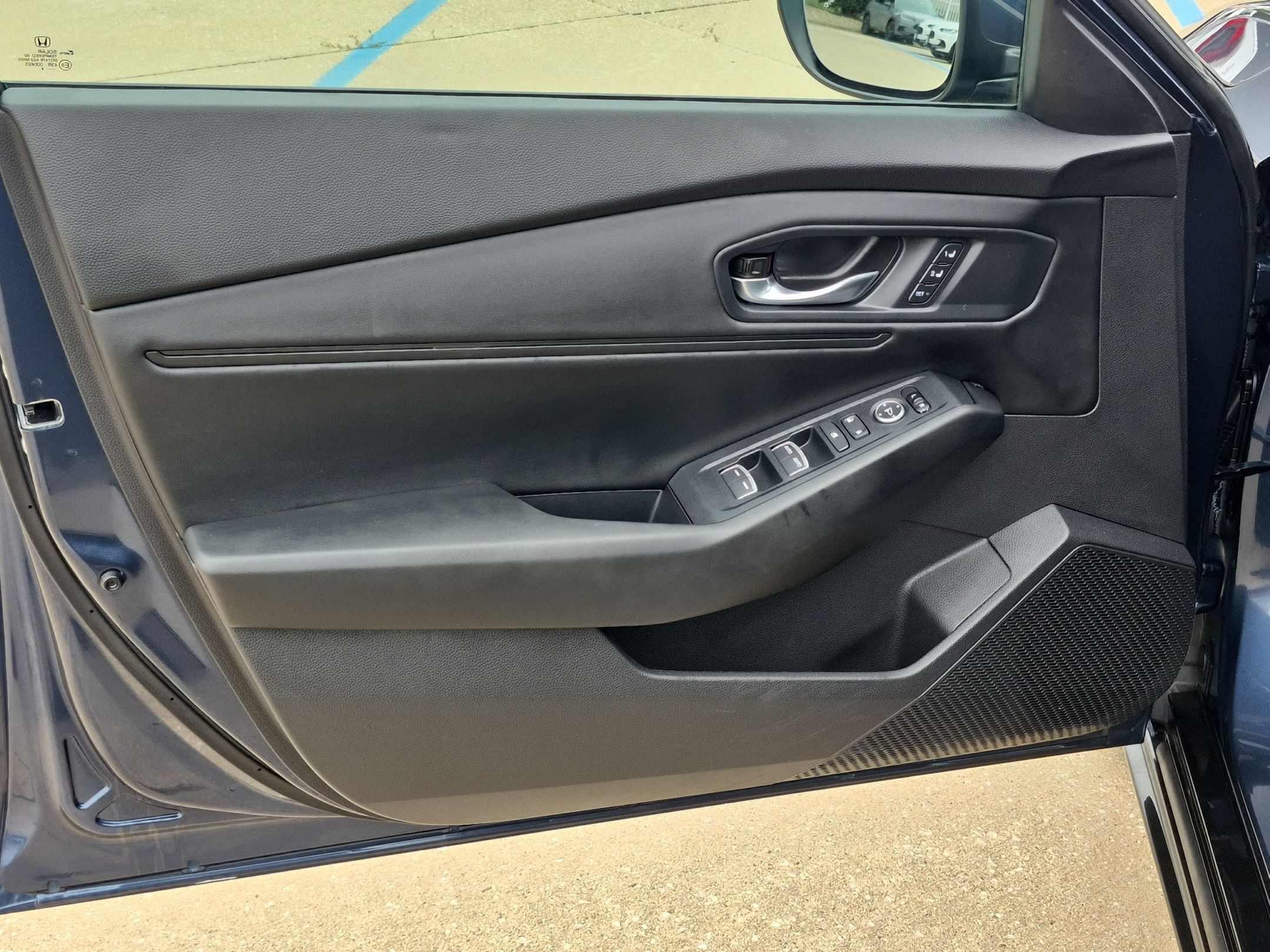 Certified 2025 Honda Accord EX-L image 12