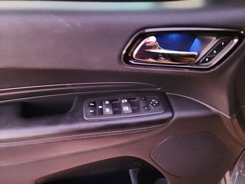 Used 2022 Dodge Durango GT image 13