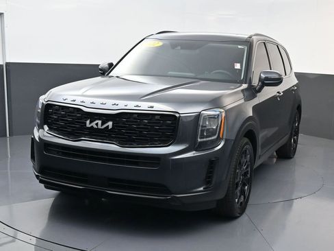 Used 2022 Kia Telluride EX w/ EX Premium Package image 7