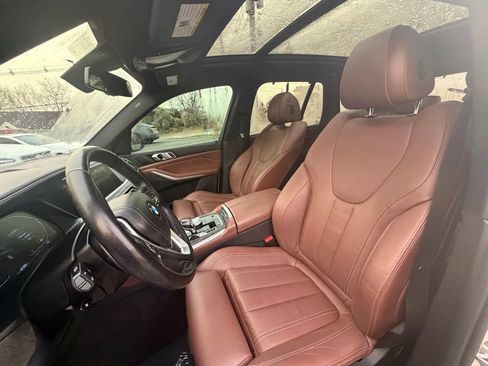 Used 2021 BMW X5 xDrive40i AWD/4WD image 11