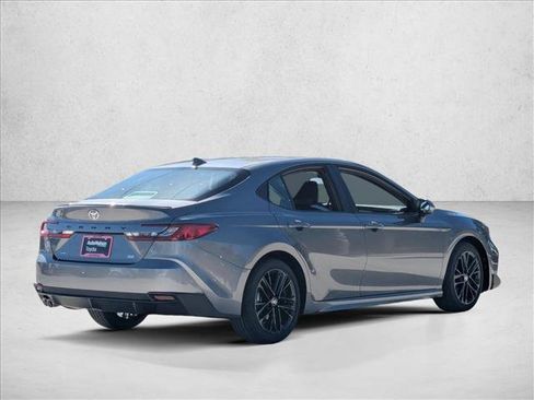 Used 2026 Toyota Camry SE image 2