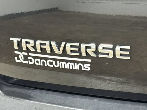 Used 2019 Chevrolet Traverse LT FWD image 26