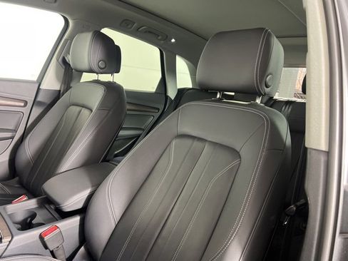 Certified 2023 Audi Q5 2.0T Premium Plus w/ Premium Plus Package image 19