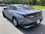 Used 2025 Hyundai Sonata SE image 3